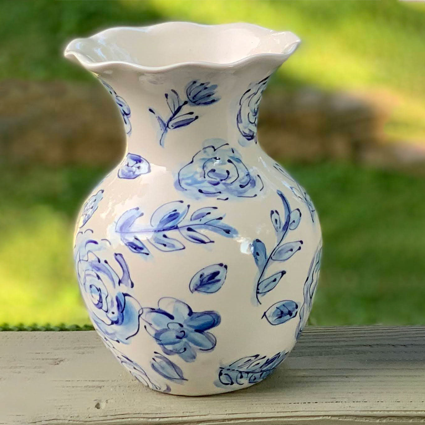 Large Blue and White Floral Pattern Ceramic Flower Vase – For Pete's Pottery